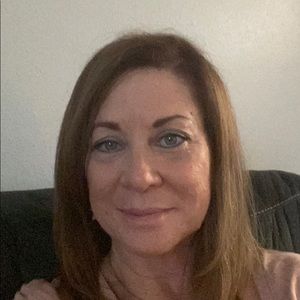 Meet your Posher, Gina